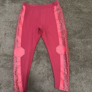 Her Universe Ms. Marvel Hero Leggings - Plus Size 2X Red